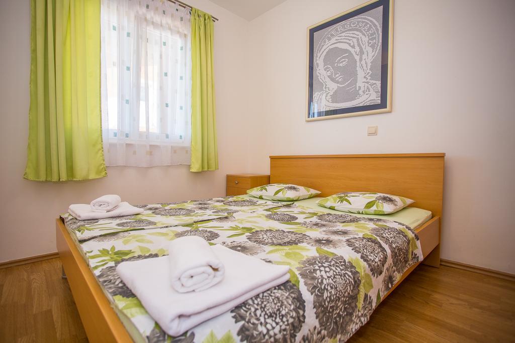 Apartments Mira Kaštela Extérieur photo