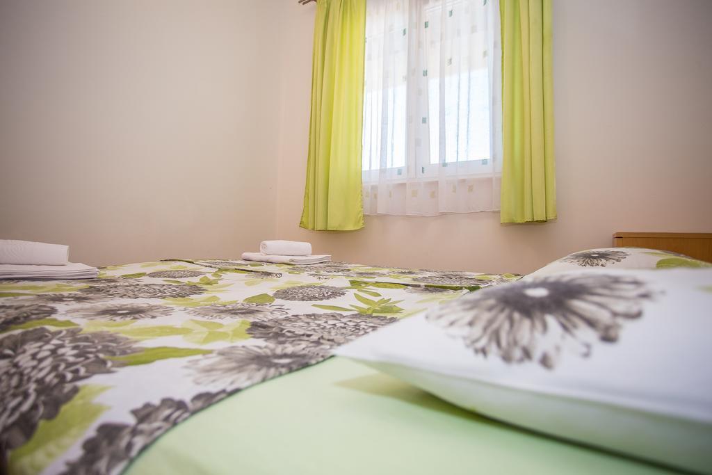 Apartments Mira Kaštela Extérieur photo